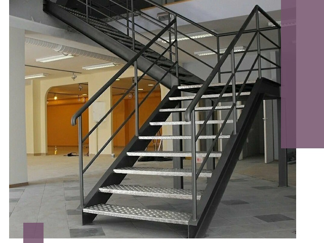 Лестницы для офиса в Самаре: изготовление, монтаж, демонтаж