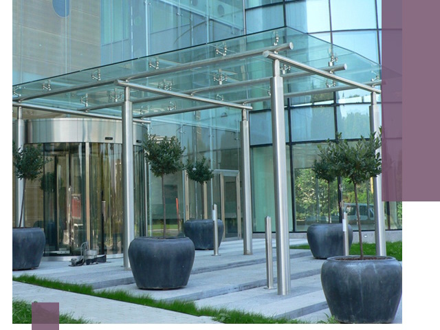 Навесы из стекла на заказ в Самаре — монтаж и установка