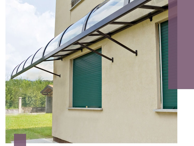 Козырьки над окнами в Самаре — изготовление и монтаж по выгоде