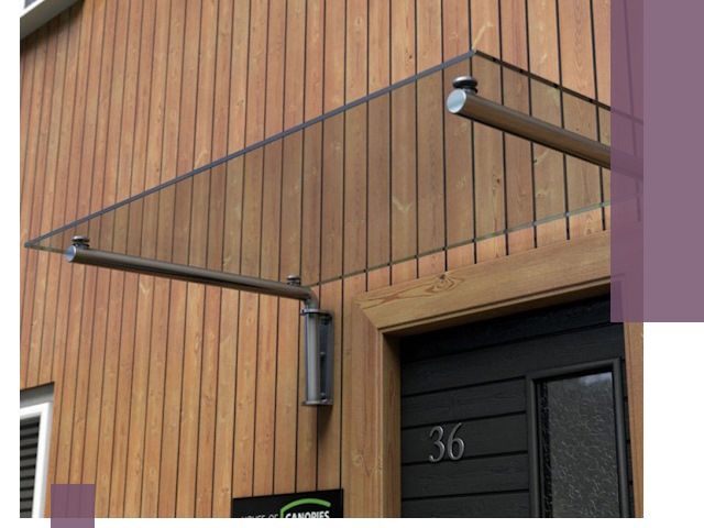 Стеклянные козырьки на входы и фасады в Самаре