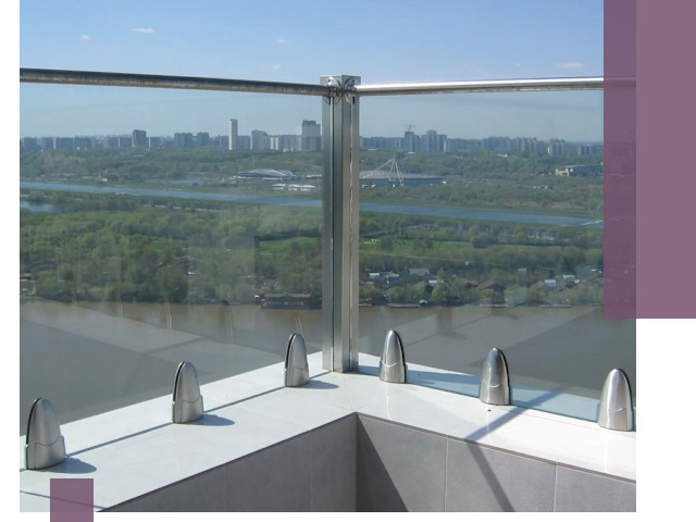 Стеклянные парапеты премиум класса в Самаре для домов и бизнесов